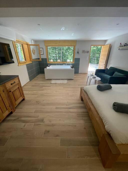 Jacuzzi En Foret *